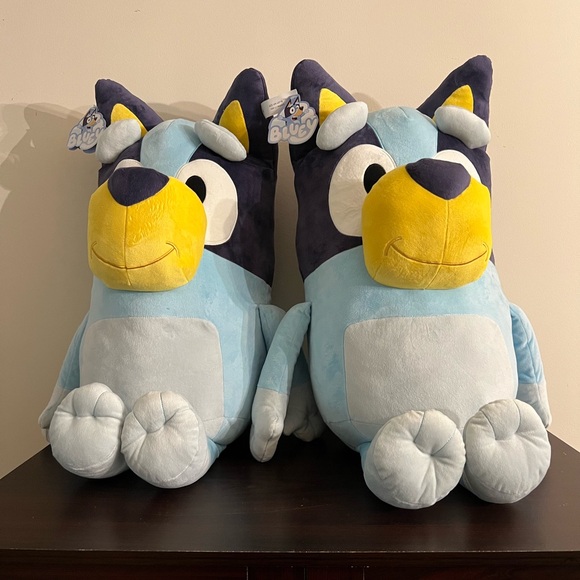 Bluey My Size Bluey Stuffed Plush, 36 Inch Tall, Ages 3+ $100each or best offer! - Picture 8 of 8